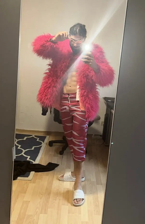 Anime One Piece Occhiali da sole Doflamingo Cosplay Occhiali 100% Anti UV Joker Occhiali da sole Arc Design Anime One Piece Occhiali da sole Doflamingo Cosplay Occhiali 100% Anti UV Joker Occhiali da sole Arc Design